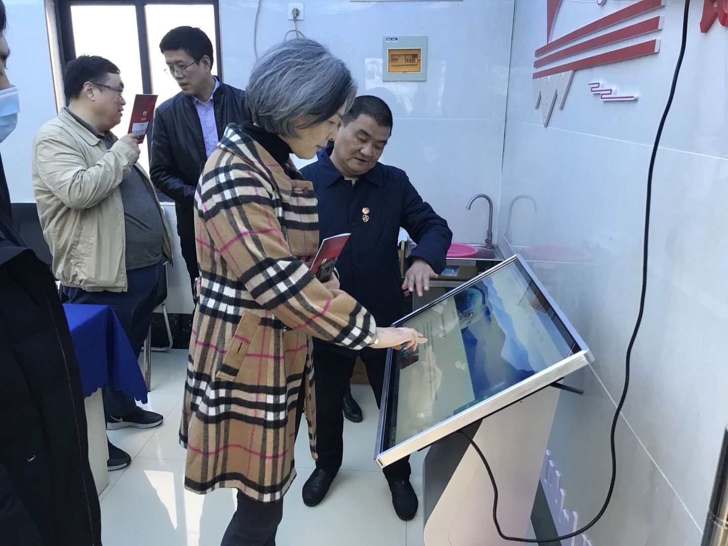 无锡市场监督管理局领导团莅临参观